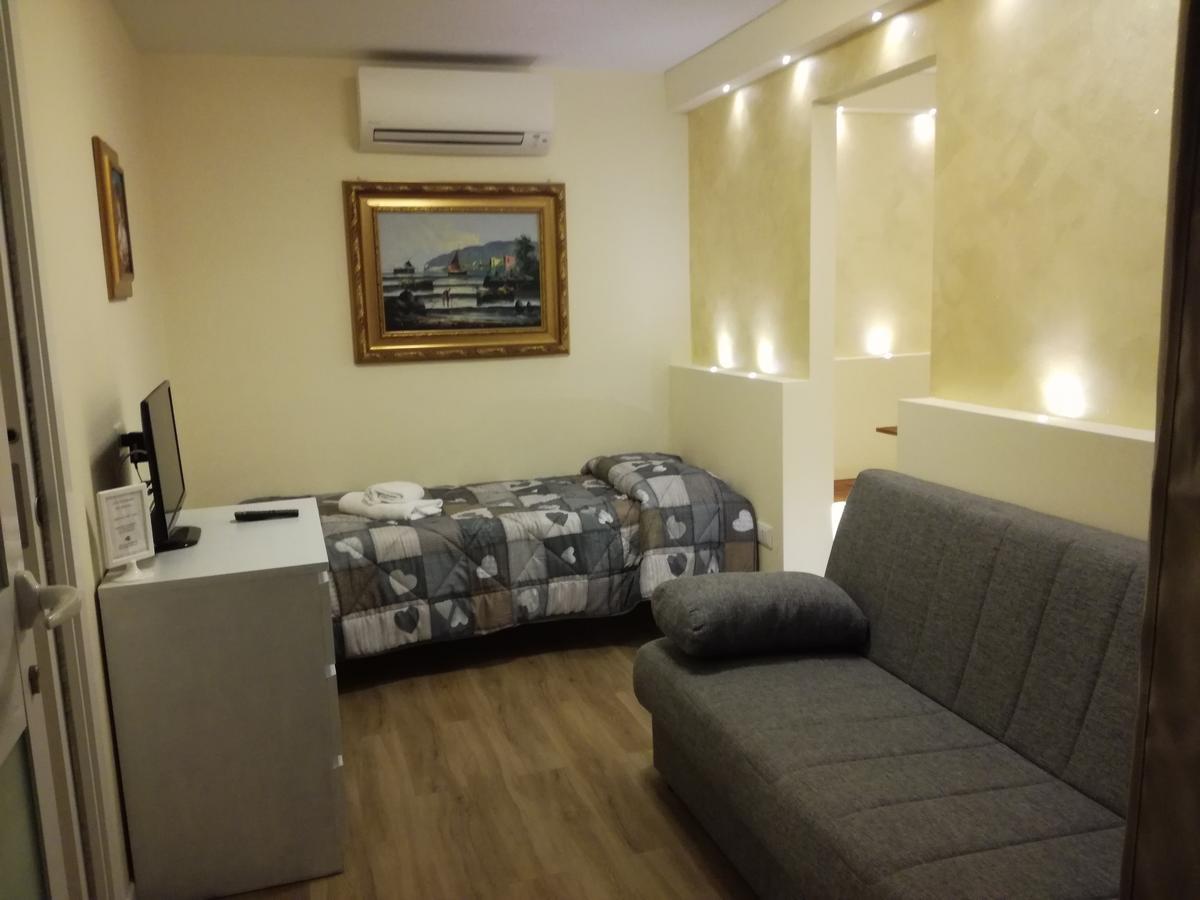 Appartamento Villa Elison Lazise Ngoại thất bức ảnh
